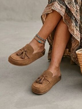 Women’s Brown Suede Tassel Mule Loafers Backless Slip-On Slides NEW